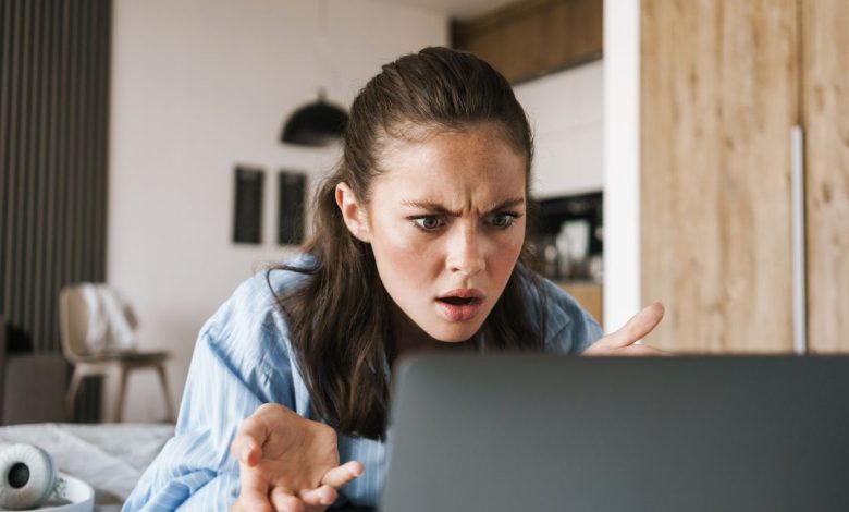 girl shocked after checking her Personal Finances